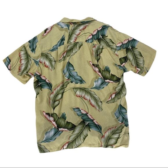 Vintage Mens Large Hawaiian Button Down Shirt with Wooden Buttons - Picture 2 of 4